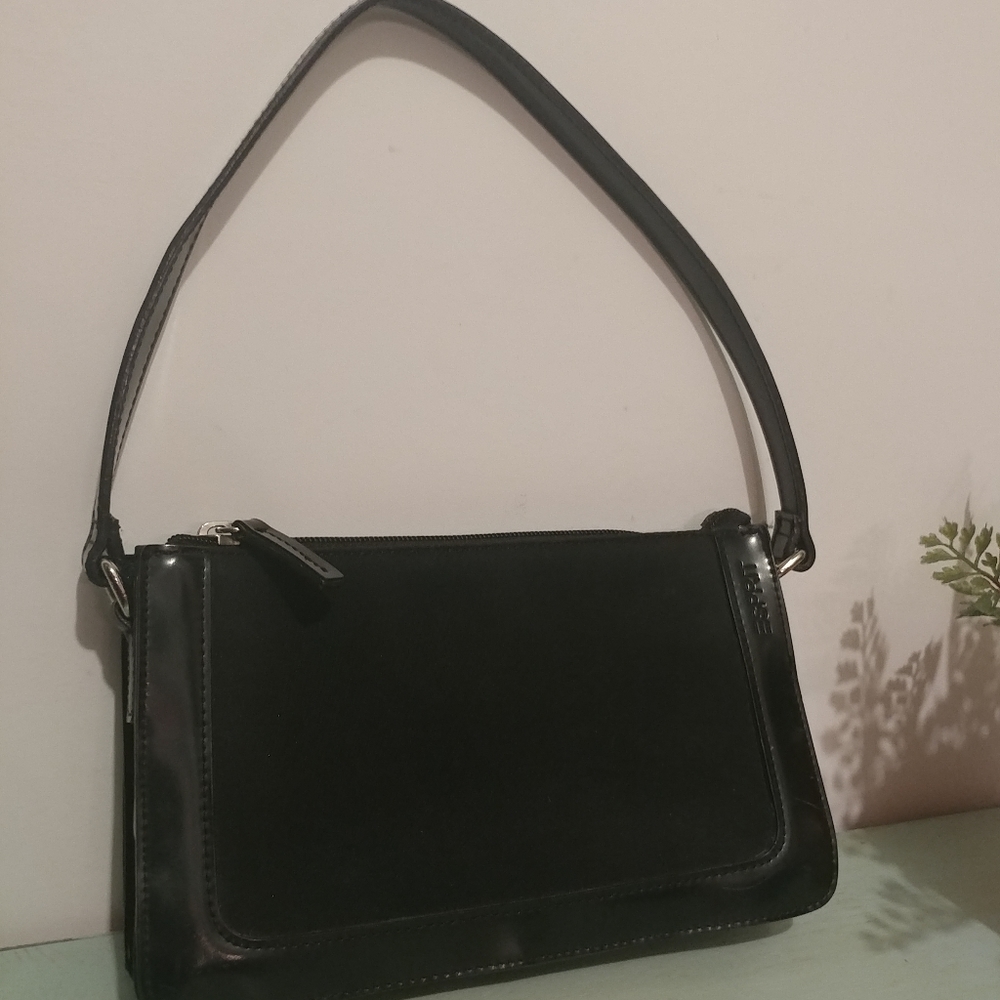 Small black Esprit shoulder bag/purse 👛